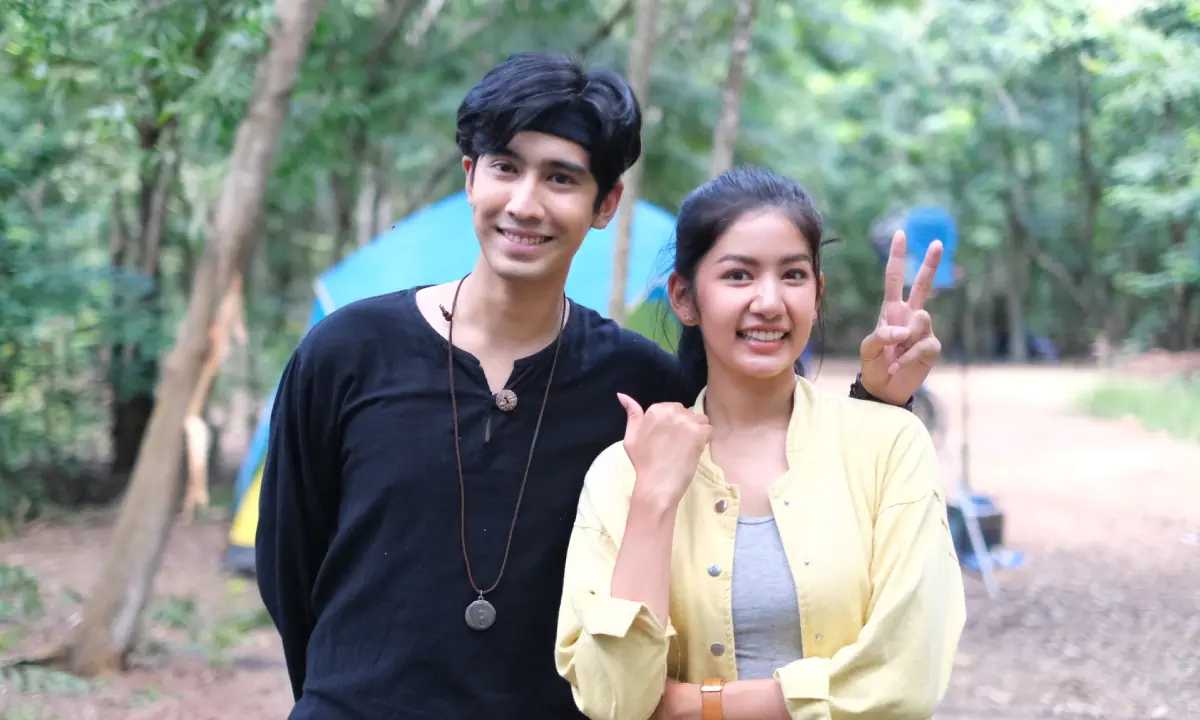 แคน 2 แผ่นดิน