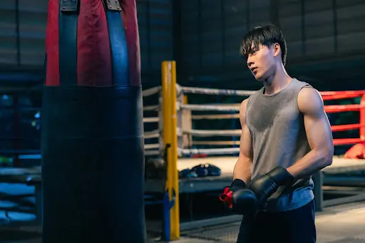 หมัดน็อกล็อกหัวใจ