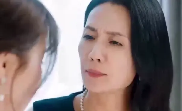 จากก้นเหวสู่ทายาทพันล้าน