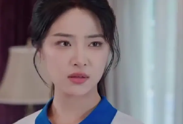 จากเด็กม.6บ้านนอกสู่คุณหนูตัวจริงตระกูลรวย