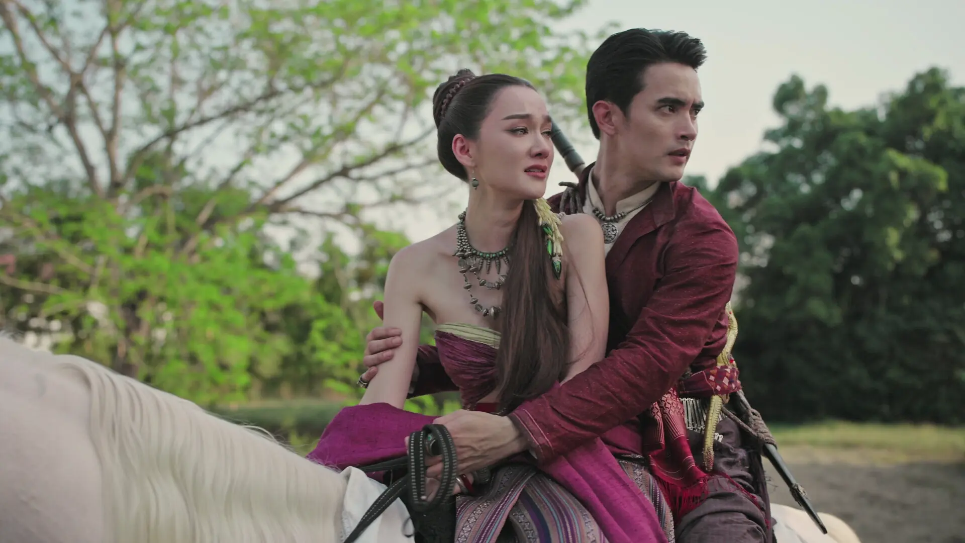 ผาแดงนางไอ่