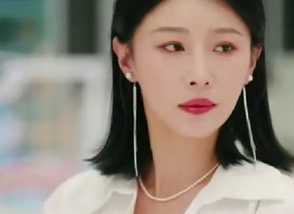 พันธนาการรักสีแชมเปญ