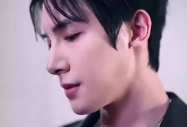 แต่งกับศัตรูผู้ดิบเถื่อน