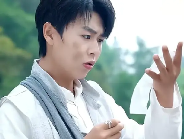 มังกรซ่อนคม