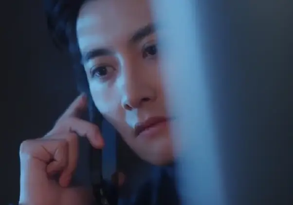อ้อมกอดอาทิตย์อุ่นหัวใจเธอผู้ไร้เสียง