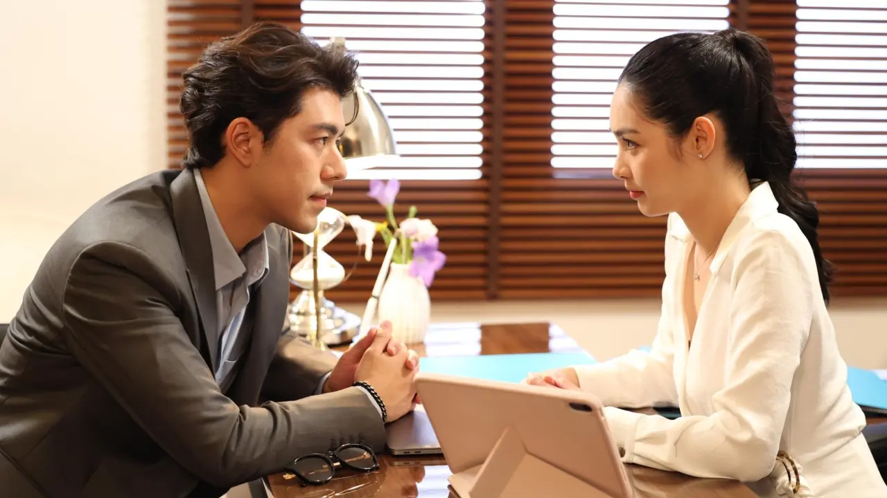 โทษฐานที่รักเธอ