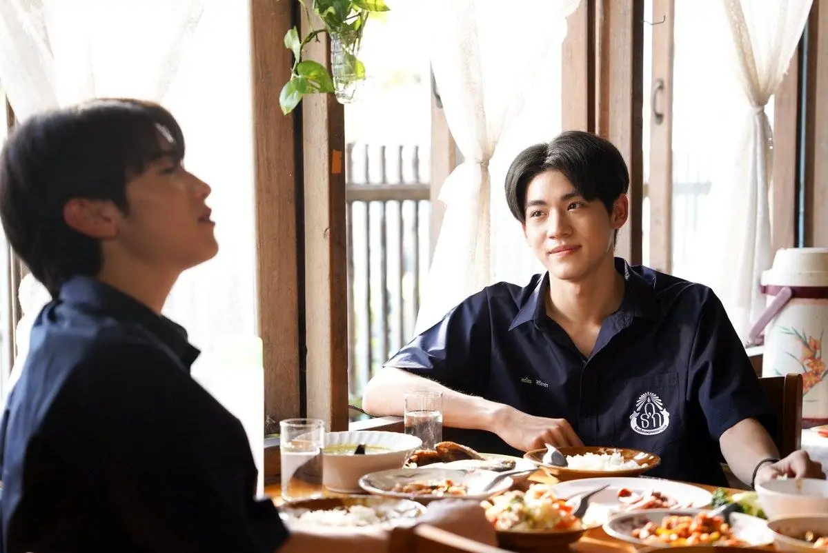 ต้นส้มอยู่บ้านเขา แต่ผลส้มหล่นมาบ้านเราตลอดเลย